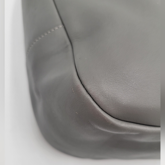 Coach 1941 Bedford Hobo In Heather Grey - Picture 6 of 16